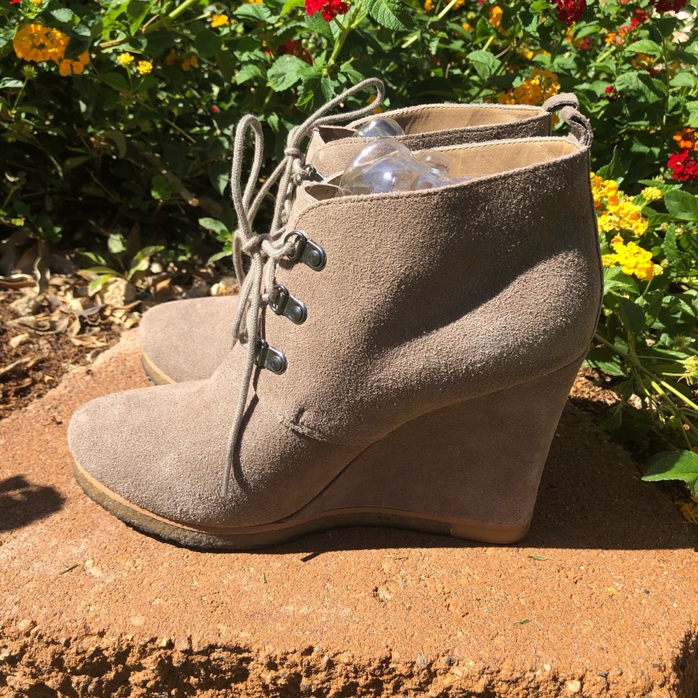 STEVE MADDEN LEATHER SUEDE UPPER SHOES